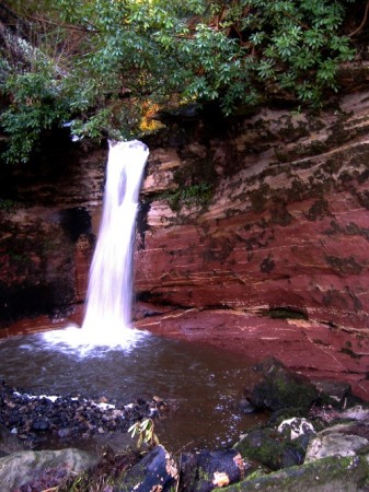 Kelburn Glen Waterfall